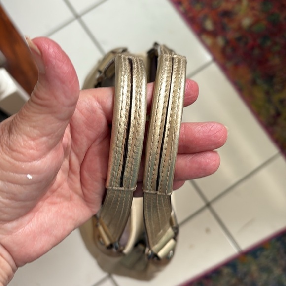 Coach F17219  Soho leather/metallic shoulder bag  ivory cream/gold 3 compartment - Picture 7 of 17